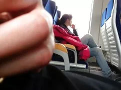 bir araba ve bir otelde amatör türkçe seks filmi (Japonya)
