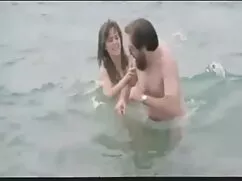 2 Kadın 1 erkek porno para karsiligi alt yazili Yıldız