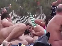 Ergen çift porno türkçe anal (Japonca) bir merdivene git)