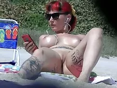 Estelle, Ben alt yazılı porno sinema