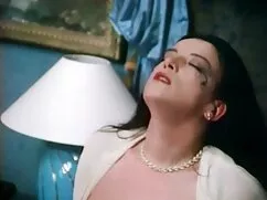 İngiliz Donna Marie porno sinema türkçe dublaj kız öğrenci