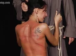 Giyinik türkçe anal porno izle Kadın Çıplak Adam
