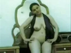 Kardeşinin horoz sürme onu bulur fake taksi porno türkçe