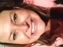 Kızlar alt yazılı temizlikçi porno ve oyuncaklar 128
